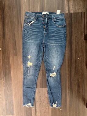 Abercrombie & Fitch Distressed Dark Blue Skinny Jeans
